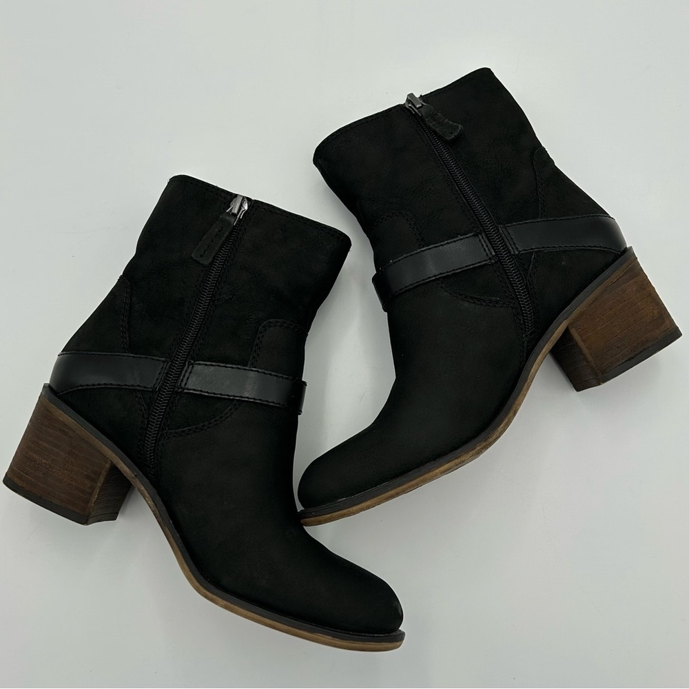 Franco Sarto Larisa 2 Womens Ankle Boot US Size 7 Leather Zip Buckles Moto Black - Picture 3 of 8